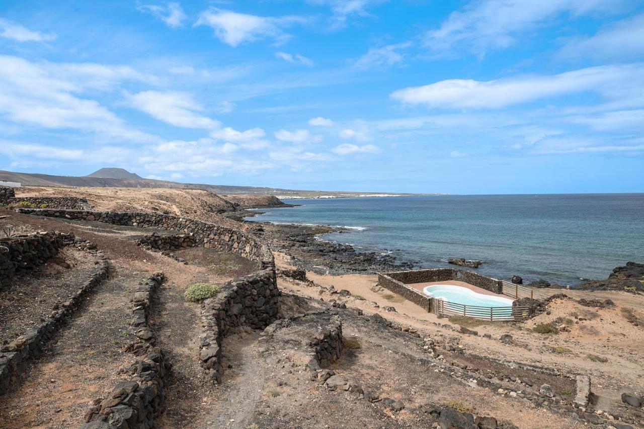 Playa Marina Eco Beach And Pool Bungalow Mala View Arrieta  Eksteriør bilde
